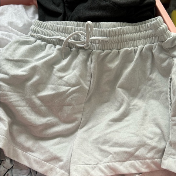 USED WOMEN CLOTHING - Picture 6 of 10